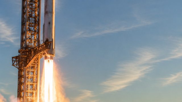 SpaceX Launches Groundbreaking Starfall Capsule for Reentry Tests | plinko casino, rtp rans303
