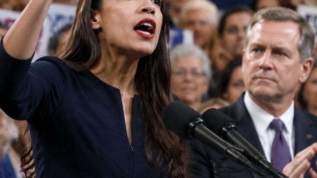 New York Primaries: Clash of Progressives and Establishment Politics | www judi slot com, higgs domi